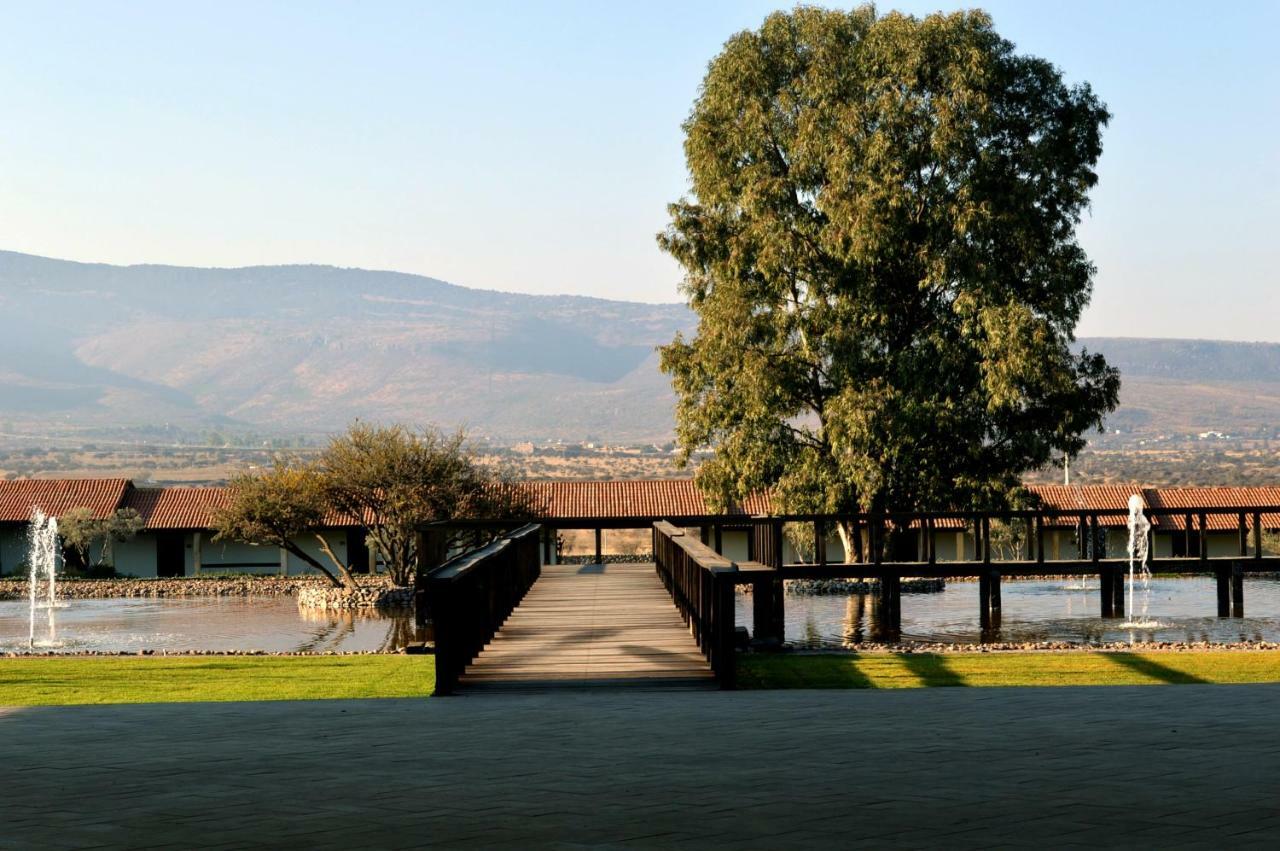 Hacienda Los Picachos Alcocer 外观 照片